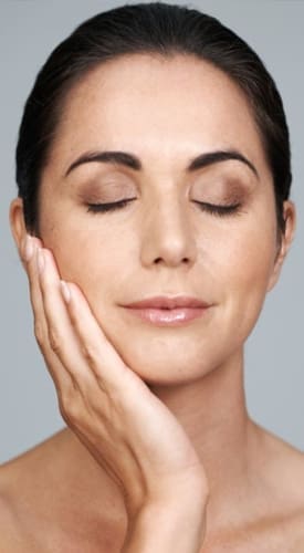 HR Plastic Surgery - Facelift Consultation, Procedure, Recovery