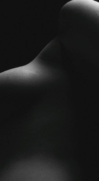 HR Plastic Surgery - Flank Liposuction Good Candidate