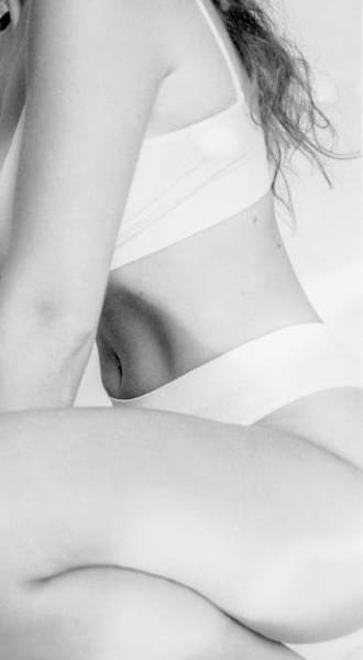 HR Plastic Surgery - Labia Minora Reduction At A Glance
