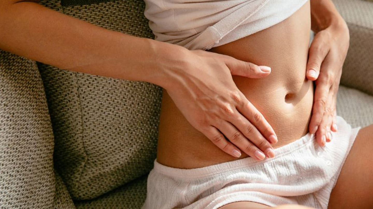 HR Plastic Surgery - Mini Tummy Tuck
