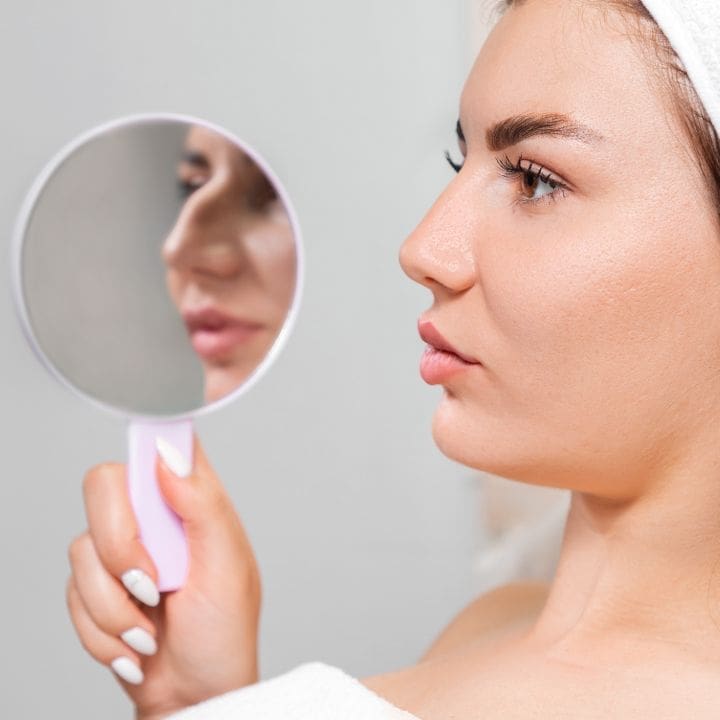 HR Plastic Surgery - Misshapen nose Treating