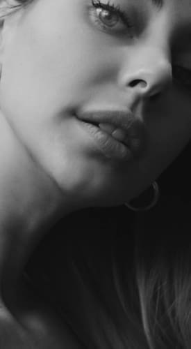 HR Plastic Surgery - Neck Lift Good Candidate