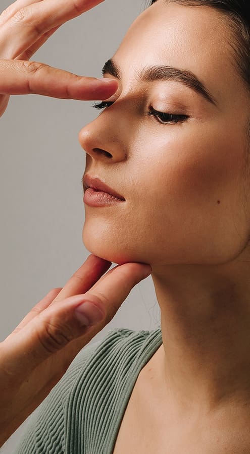 HR Plastic Surgery - How To Decrease Swelling After Rhinoplasty?