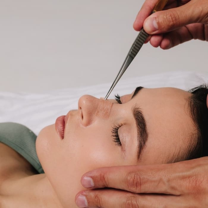 HR Plastic Surgery - How To Decrease Swelling After Rhinoplasty?
